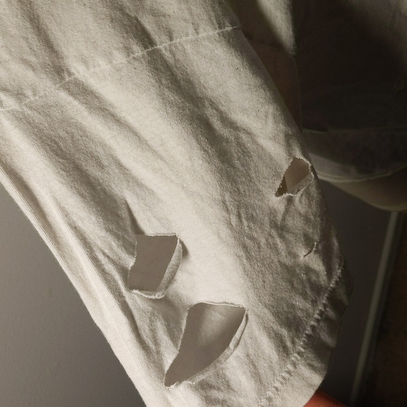 ✔️NASA Destroyed Frayed T-shirt Size Large - Picture 7 of 8